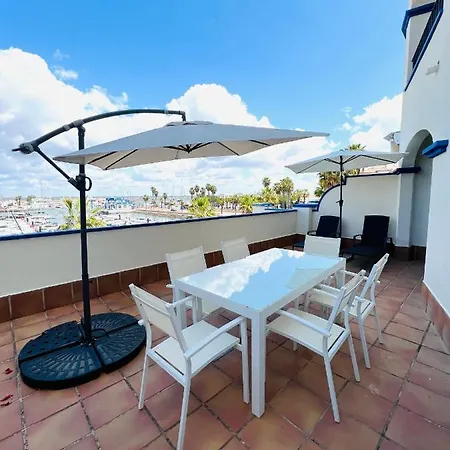 Marina 4 Apartament *